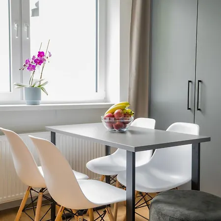 Homaris Nibelungen Apartmanhotel