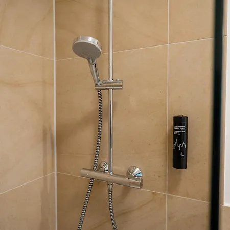 Homaris Nibelungen Lejlighedshotel 3*